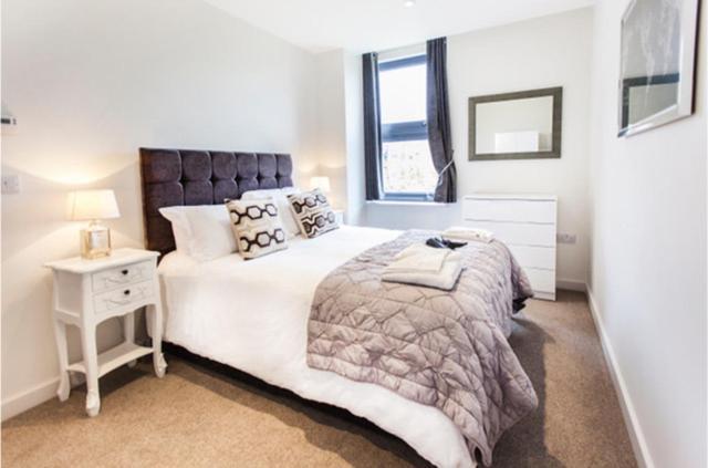 City Stay Apartments - Centro มิลตันคีนส์ ภายนอก รูปภาพ