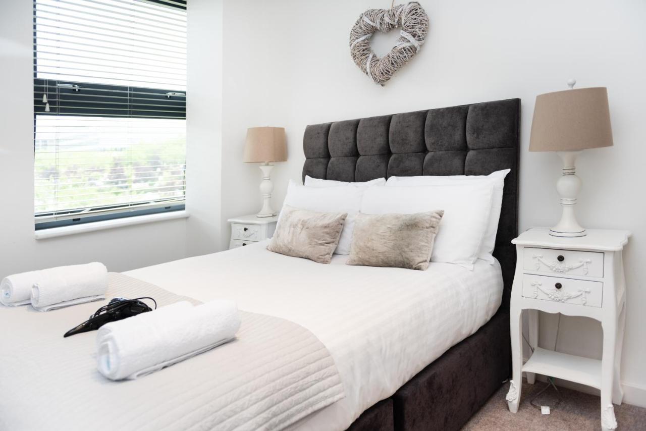 City Stay Apartments - Centro มิลตันคีนส์ ภายนอก รูปภาพ