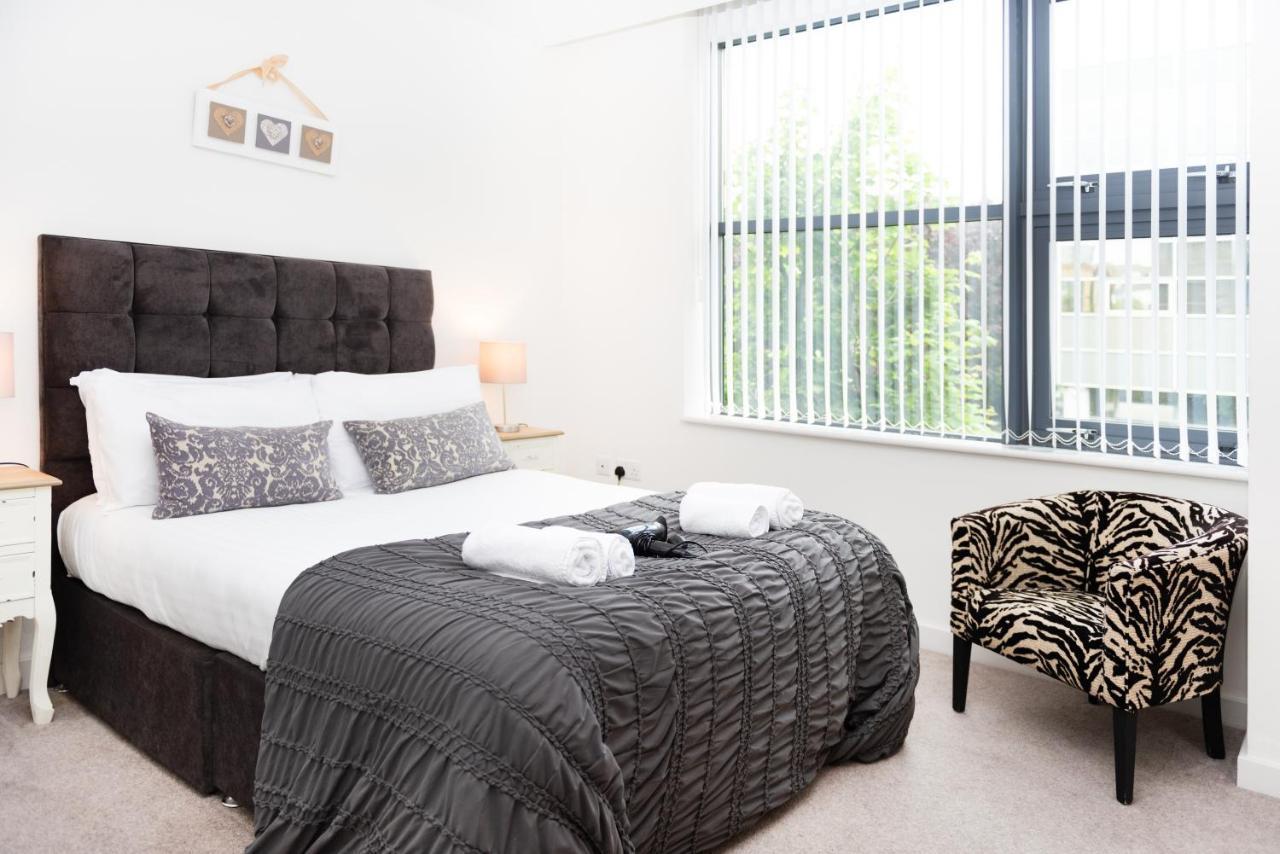 City Stay Apartments - Centro มิลตันคีนส์ ภายนอก รูปภาพ