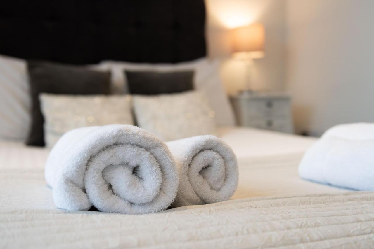 City Stay Apartments - Centro มิลตันคีนส์ ภายนอก รูปภาพ