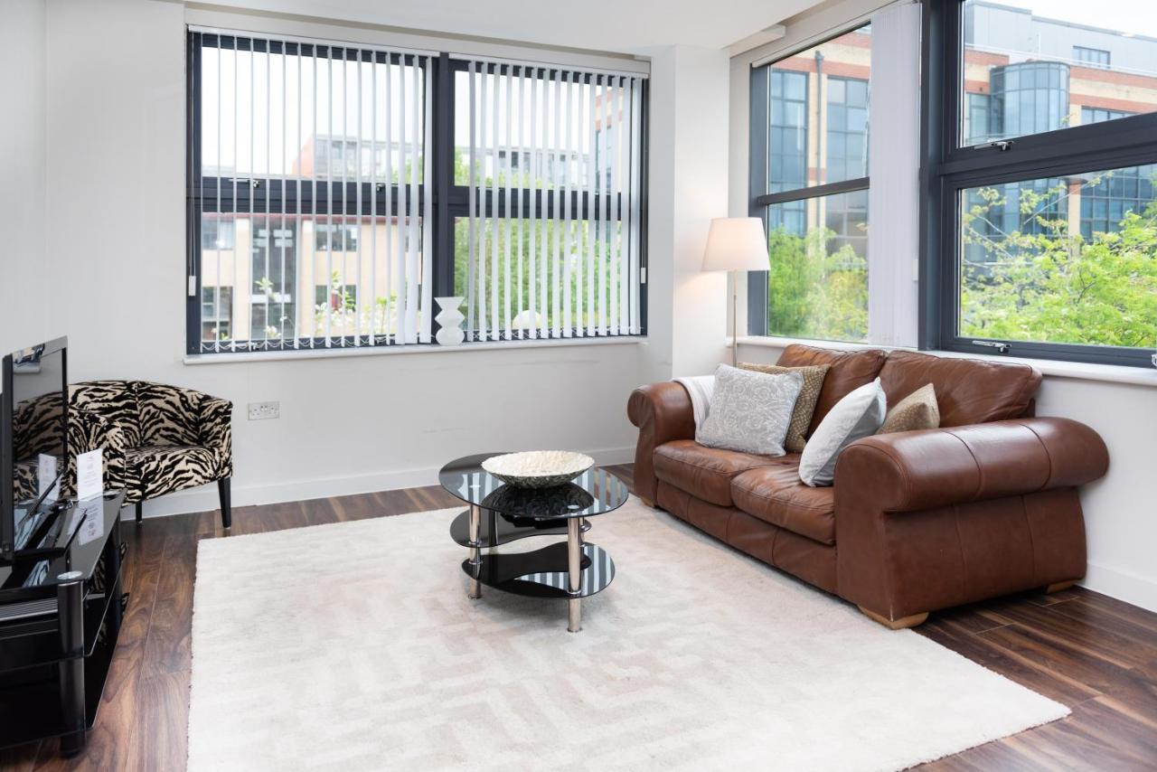 City Stay Apartments - Centro มิลตันคีนส์ ภายนอก รูปภาพ