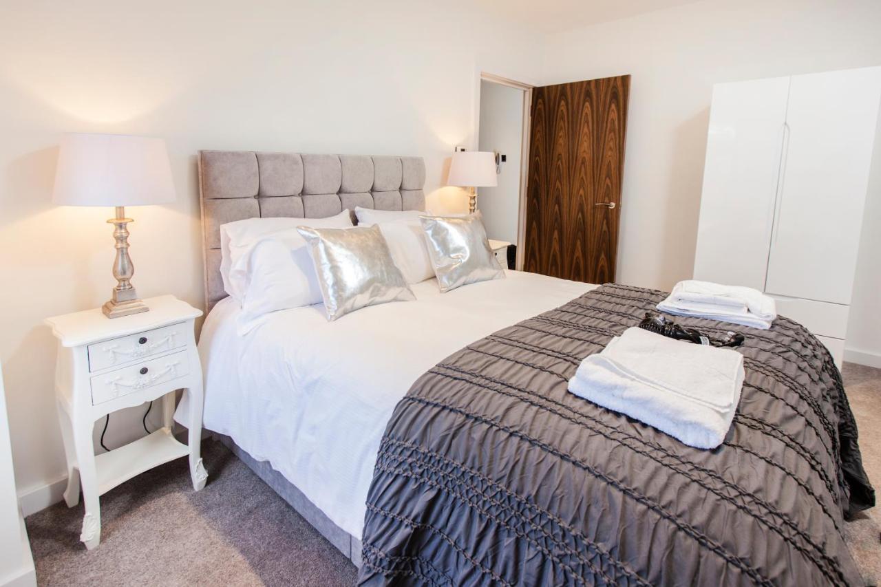 City Stay Apartments - Centro มิลตันคีนส์ ภายนอก รูปภาพ