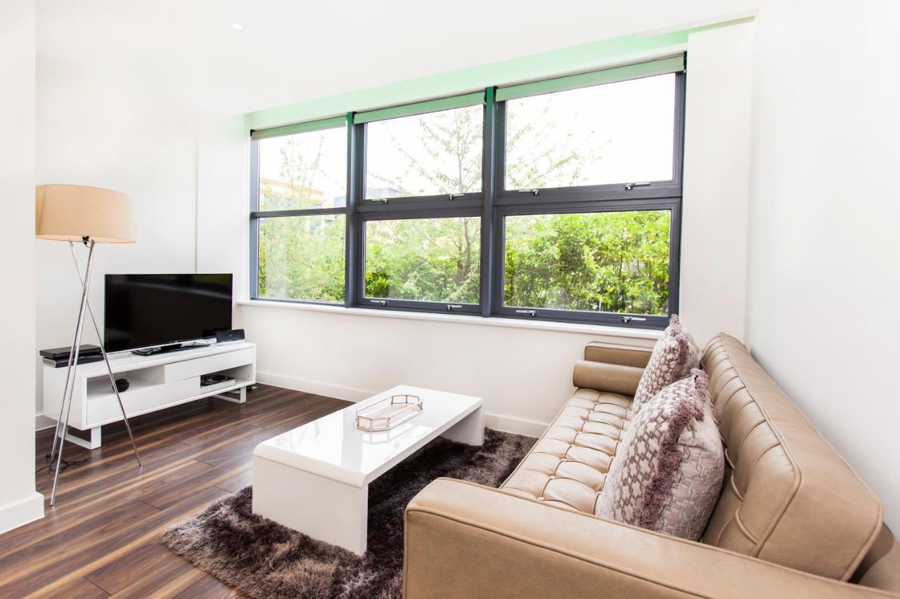 City Stay Apartments - Centro มิลตันคีนส์ ภายนอก รูปภาพ