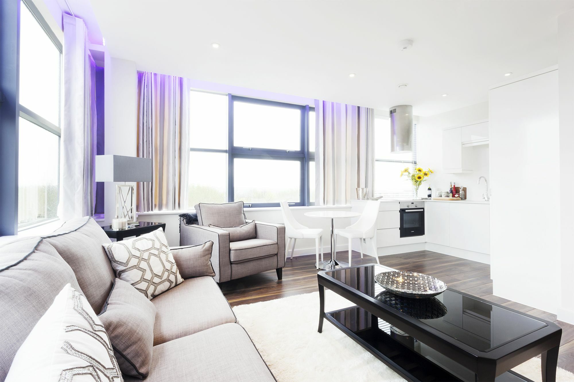 City Stay Apartments - Centro มิลตันคีนส์ ภายนอก รูปภาพ